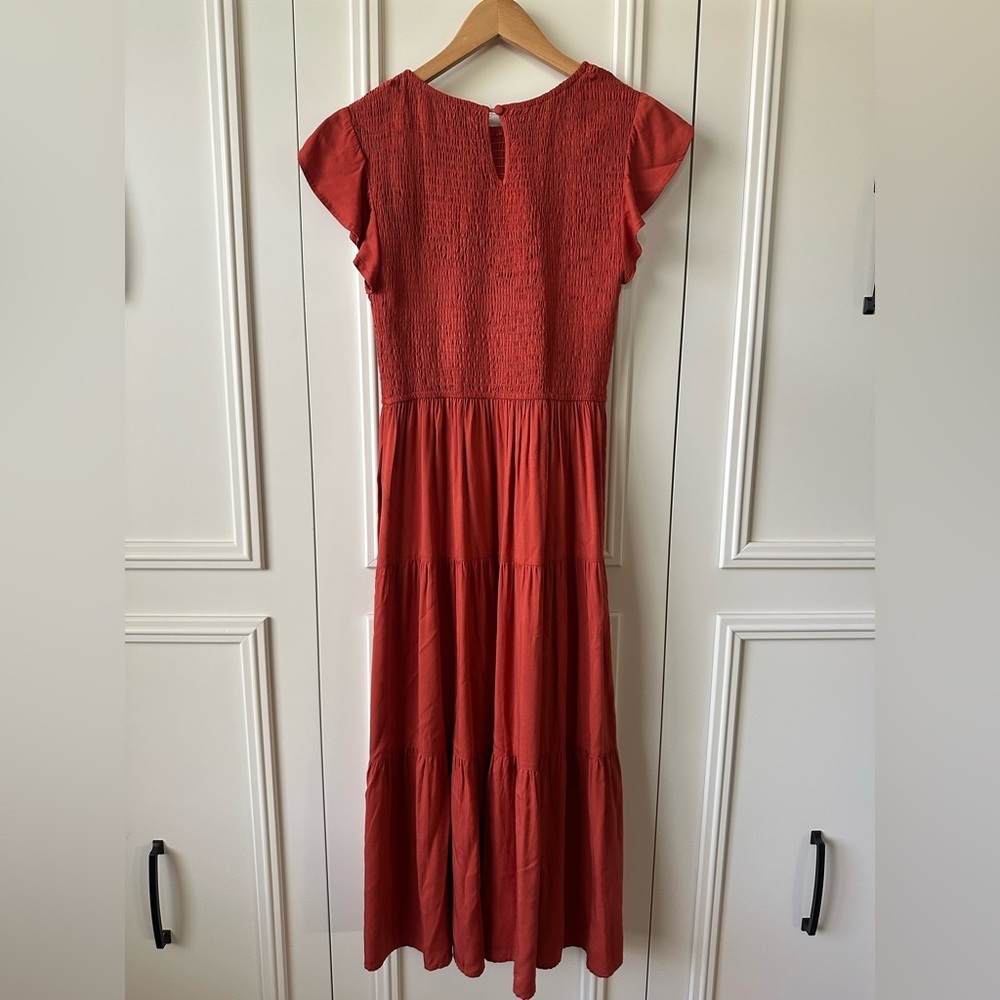Zesica Smocked Bodice Flutter Sleeve Midi Dress Burnt Orange/Rust Size S - Picture 6 of 7